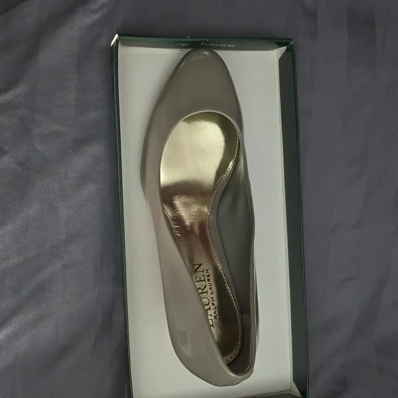 Grey Ralph Lauren heel - Picture 2 of 3